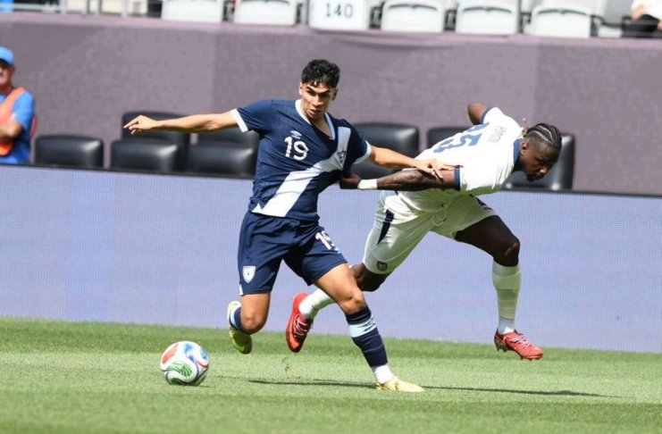 La selección de futból guatemalteca sufrió una derrota por 3-0 frente a Ecuador en el partido amistoso de las fechas FIFA de junio.
