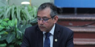 "Algunas personas ya salieron del ministerio" expresó el viceministro de regulación conforme a los procesos administrativos por casos de corrupción.