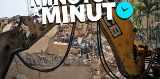 Voluntarios realizan las labores de remoción de escombros con maquinaria este jueves, en el municipio Chacao en Caracas por terremotos en Venezuela. Foto La Hora: EFE
