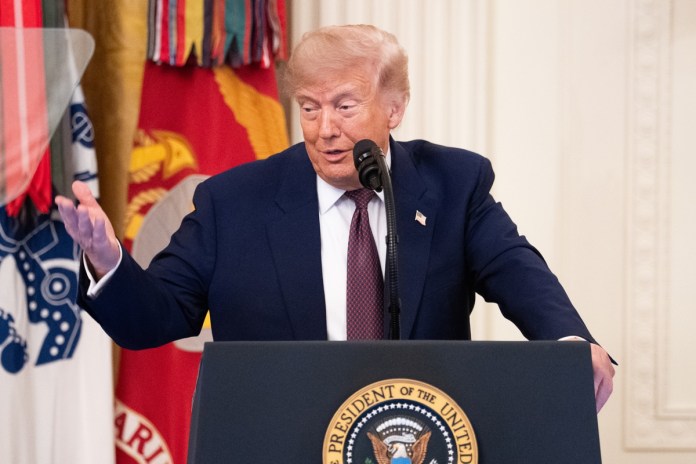 Trump afirma que Irán está 