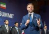 El vicepresidente de EE.UU., JD Vance, durante las conversaciones entre Estados Unidos e Irán, mediadas por Pakistán y Catar, en la Cumbre del Lago de los Cuatro Cantones en el complejo hotelero de Bürgenstock en Obbuergen, cerca de Lucerna, Suiza.