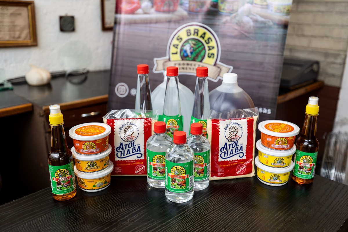 Productos Alimenticios "Las Brasas" expandió su portafolio. Foto: Cortesía de Walmart México y Centroamérica.