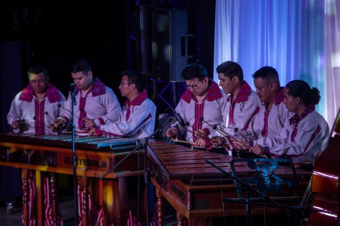 Archivo de marimba nacional tocando en la Gran Sala “Efraín Recinos”. Foto La Hora: MCD