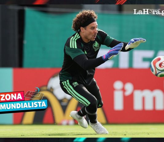 Memo Ochoa podría ser el portero titular de México en su partido contra República Checa debido a que el Tri ya está clasificado a la siguiente ronda del Mundial.