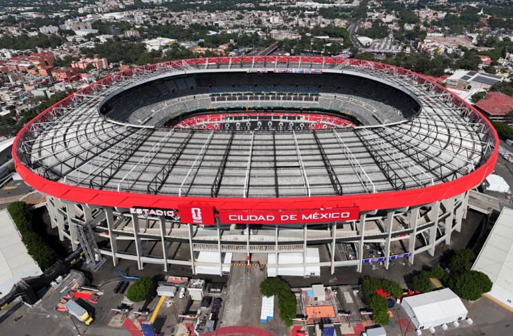 México se prepara desde sus estadios hasta sus negocios para comenzar a vivir la fiesta del mundial. Foto La Hora: EFE
