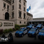 Expertos apunta a camino para transparentar licitaciones en el Estado, tras compra de patrullas en la PNC.