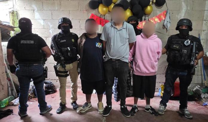 Rescatan a víctima de secuestro en zona 18. Foto La Hora: PNC.