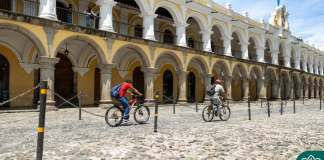 Persiste controversia por polémica marcha en la ciudad de Antigua Guatemala