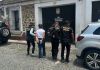 Presuntos extorsionistas de la mara Salvatrucha capturados en Sacatepéquez. Foto La Hora: PNC