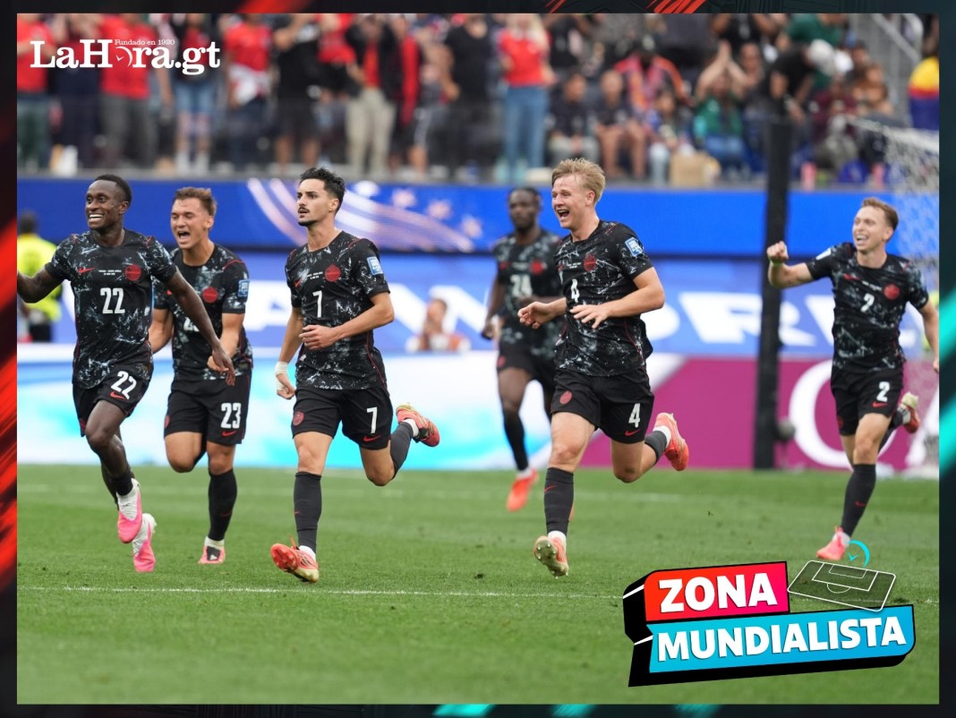 Canadá gana en la agonía del juego. El primer coanfitrión ha asegurado su boleto a los octavos de final. Foto La Hora: EFE