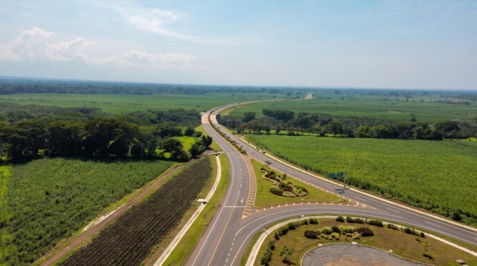 Intersecciones de la carretera privada Xochi. Foto La Hora: Xochi