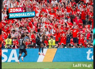 Canadá destroza a Qatar y pone un pie en la siguiente fase Canadá goleó 6 a 0 a Qatar.