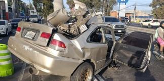 Un joven falleció a concecuencia de un fatal accidente registrado en la Calzada Aguilar Batres en horas de la madrugada. Foto La Hora: PMT Villa Nueva