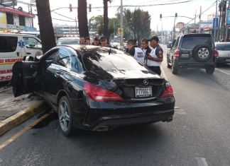 El Juzgado de Turno ligó a proceso penal a la mujer que protagonizó un accidente de tránsito en la Calzada San Juan, donde una persona quedó fallecida. Foto La Hora: Amilcar Montejo