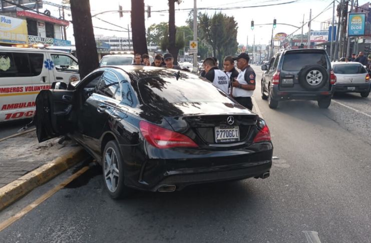 El Juzgado de Turno ligó a proceso penal a la mujer que protagonizó un accidente de tránsito en la Calzada San Juan, donde una persona quedó fallecida. Foto La Hora: Amilcar Montejo