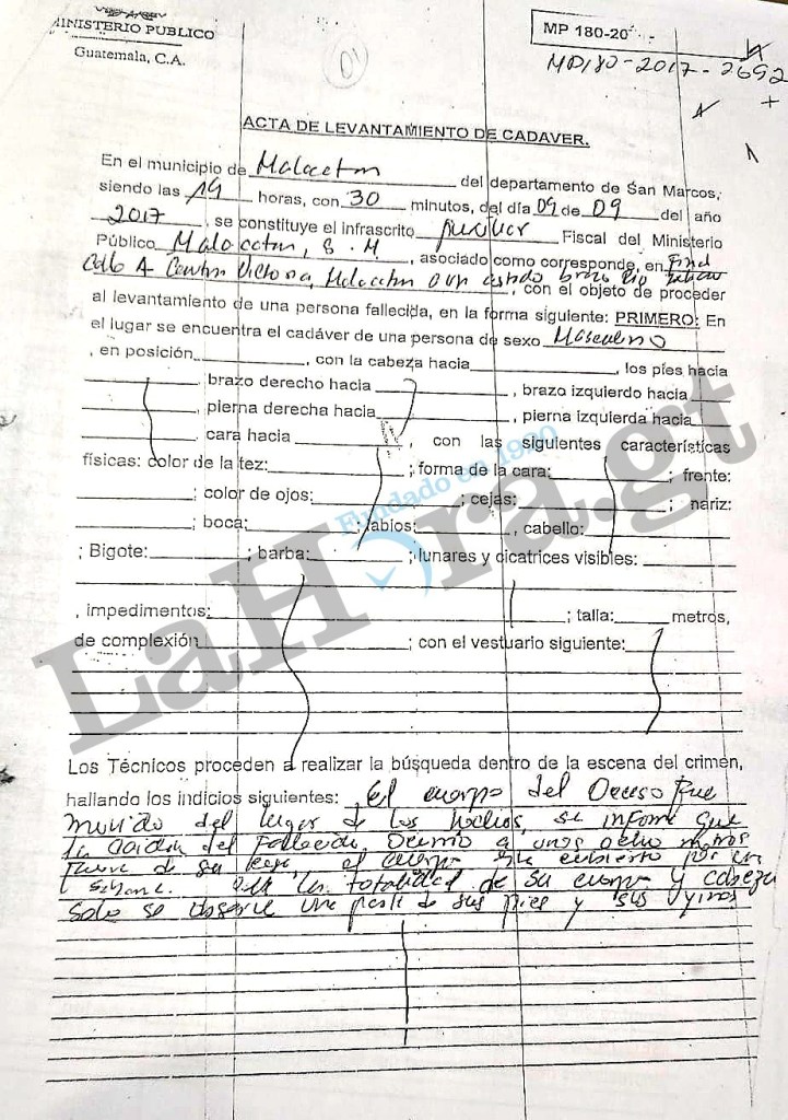 Acta elaborada por la fiscal Ingrid Jeanette García, en el que señala que no evaluó el cuerpo y no encontró indicios de violencia. Foto La Hora: Cortesía