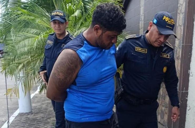 Capturan a un hombre señalado de intentar asaltar a una adolescente en la aldea Las Morenas, Iztapa, Escuintla.