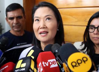 Fujimori mantiene una ventaja de 0,006 % sobre Sánchez con el 98,25 % de votación en Perú