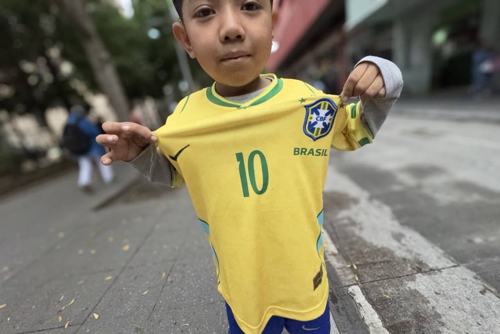 Los más pequeños ya viven la fiesta del futbol con el inicio del Mundial 2026. Foto La Hora: José Orozco