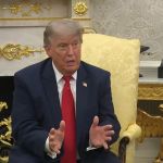 El presidente Donald Trump vuelve a amenazar a Irán, luego de los bombardeos por el ataque contra un petrolero en Ormuz. Foto: EFE.