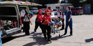Entre las tres víctimas del ataque armado registrado en la zona 7 de Mixco, figura una menor de 3 años, según los Bomberos Municipales. Foto La Hora: BM