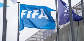 Archivo de banderas oficiales de la FIFA. Foto La Hora: EFE