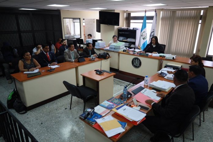 El Juzgado de Mayor Riesgo C aplazó la audiencia de etapa intermedia un mes más, luego de registrarse un cambio de abogado defensor. Foto La Hora: Daniel Ramírez