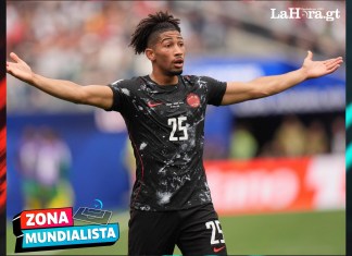 ¡Hazaña sobre la hora! Canadá tumba a Sudáfrica en el último suspiro y se mete a octavos Noventa minutos de agonía, un minuto de gloria: Canadá liquida a los Bafana Bafana. Foto La Hora: EFE
