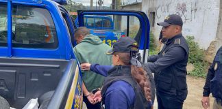 Presunto violador capturado en Sacatepéquez. Foto: PNC.