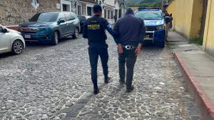 Ajustador de seguros es capturado en Sacatepéquez por tener orden de aprehensión por extorsión