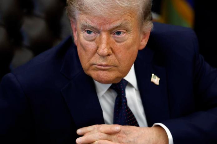 Trump asistirá a la final del Mundial de fútbol y entregará el trofeo junto a Infantino