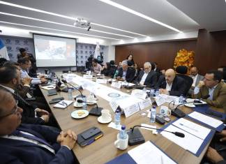 Tras caso Xochi, CNEE rompe el silencio y señala exigencia de pagos ilegales y bloqueo de inversión por algunos alcaldes Directores de la Comisión Nacional de Energía Eléctrica son citados a la comisión legislativa de Energía y Minas. Foto: Congreso de la República