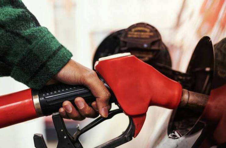 Combustibles vuelven a bajar en Guatemala a partir de mañana: diésel registra caída de casi Q2 por galón Los combustibles vuelven a bajar esta semana en Guatemala y el diésel registra la reducción más significativa.