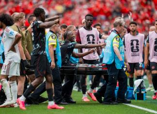 Koné, el momento más doloroso del triunfo canadiense en el Mundial Koné, la cara triste de la goleada canadiense