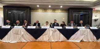 Partidos políticos cuestionar al Tribunal Supremo Electoral (TSE) por campaña anticipada y pago de pauta por parte de precandidatos.