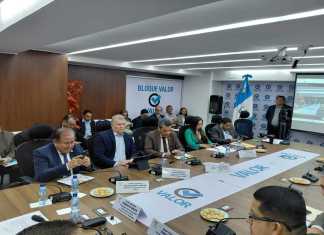Mezcla de etanol (E10) empezará a despacharse en gasolineras el 21 de agosto El ministro de Energía y Minas, Víctor Ventura, explica el cambio de fecha para la comercialización de etanol en los combustibles. Foto: La Hora