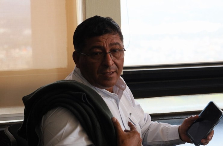 Exalcalde de San Pedro Pínula, José Manuel Méndez, paga conmuta de prisión y queda en libertad inmediata tras orden de sala. Foto La Hora: Daniel Ramírez