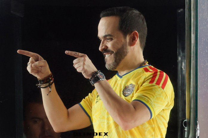 Abelardo de la Espriella, ganador de la segunda vuelta presidencial en Colombia, durante un discurso en Barranquilla (Colombia). Foto La Hora: EFE