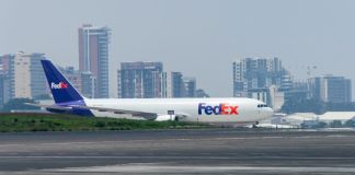 Con la incorporación de un nuevo avión a su flotilla, FedEx apuesta a movilizar más carga hacia el mercado estadounidense. Foto La Hora: cortesía FedEx