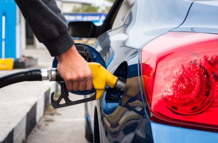 Los precios de los combustibles continúan a la baja en Guatemala y se mantienen entre los más bajos de Centroamérica.