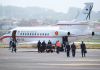 León XIV regresará a Roma junto a sus colaboradores más cercanos en el Falcón que le ha ofrecido el rey de España, tras una avería que ha sufrido el avión de Iberia.