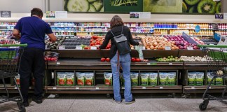 La inflación internanual en EE.UU. se disparó al 4.2 % en mayo por la subida de la energía El Índice de Precios de Consumo (IPC) de EE.UU. se disparó en mayo hasta un 4,2 % interanual, el nivel más alto desde abril de 2023. Foto La Hora: EFE