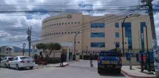 Un juez suplente presentó excusa a nombre del Juzgado de Mayor Riesgo de Quetzaltenango para ya no conocer el proceso contra la ex vicecónsul señalada de parricidio. Foto La Hora: Stereo 100