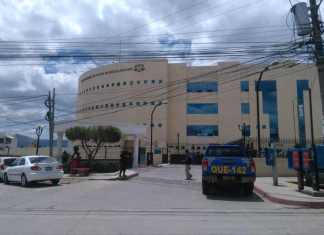 Un juez suplente presentó excusa a nombre del Juzgado de Mayor Riesgo de Quetzaltenango para ya no conocer el proceso contra la ex vicecónsul señalada de parricidio. Foto La Hora: Stereo 100
