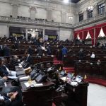 Tras la aprobación del decreto 15-2026, que dio vida a la ley antilavado, el presidente Bernardo Arévalo se pronunció. Foto La Hora: Daniel Ramírez.