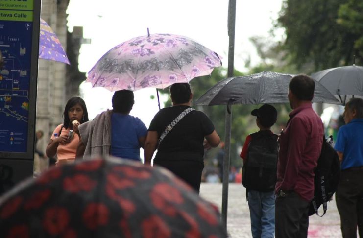 Durante el día se prevé un ambiente cálido, mientras que para la tarde y noche lluvias y tormentas eléctricas. Foto La Hora: José Orozco
