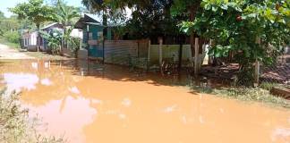 Viviendas afectadas por inscripción registrada en barrio San Juan, Fray Bartolomé de las Casas, Alta Verapaz. Foto La Hora: Conred.