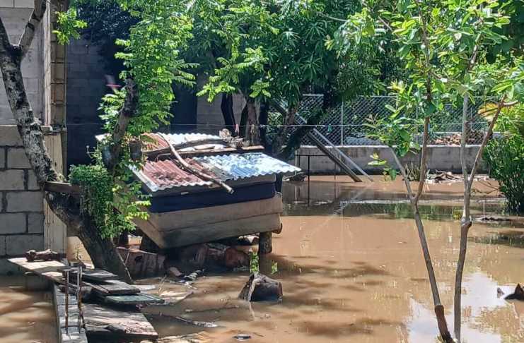 La temporada de lluvias ha dejado siete fallecidos y más de 400 emergencias a nivel nacional en mes y medio de temporada. Foto La Hora: Conred