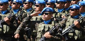 Soldados que participan en misiones de paz