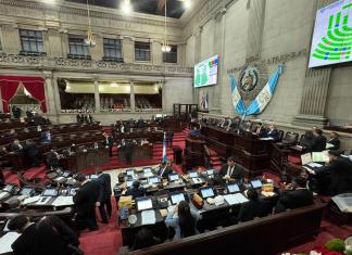 Más de 107 diputados decidieron aprobar la Ley Integral contra el Lavado de Dinero u Otros Activos y del Financiamiento del Terrorismo este 2 de junio. Foto: La Hora